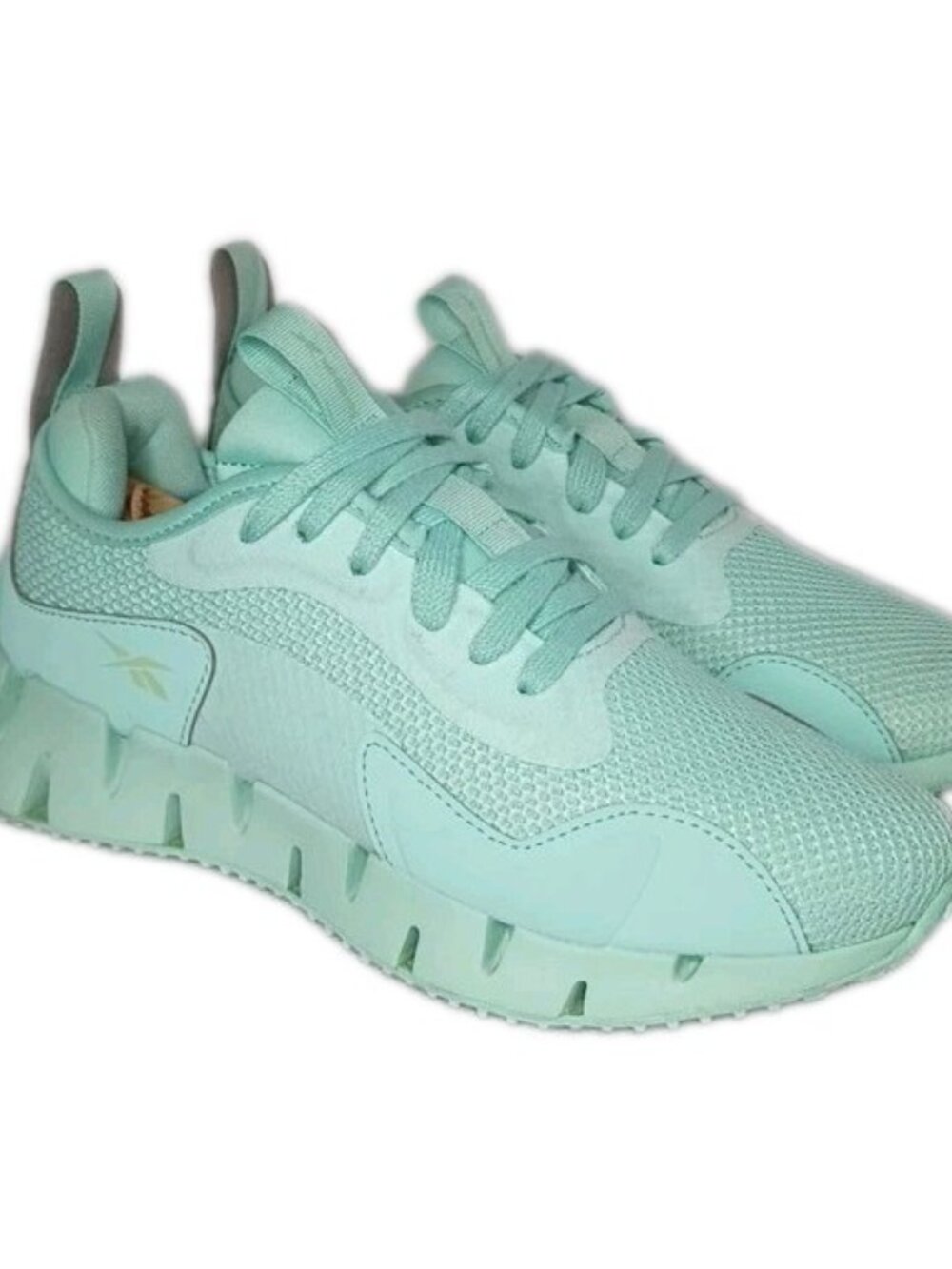 Reebok Zig Dynamica Womens Running Sneakers Size 7 US Mint Green Athletic Shoes